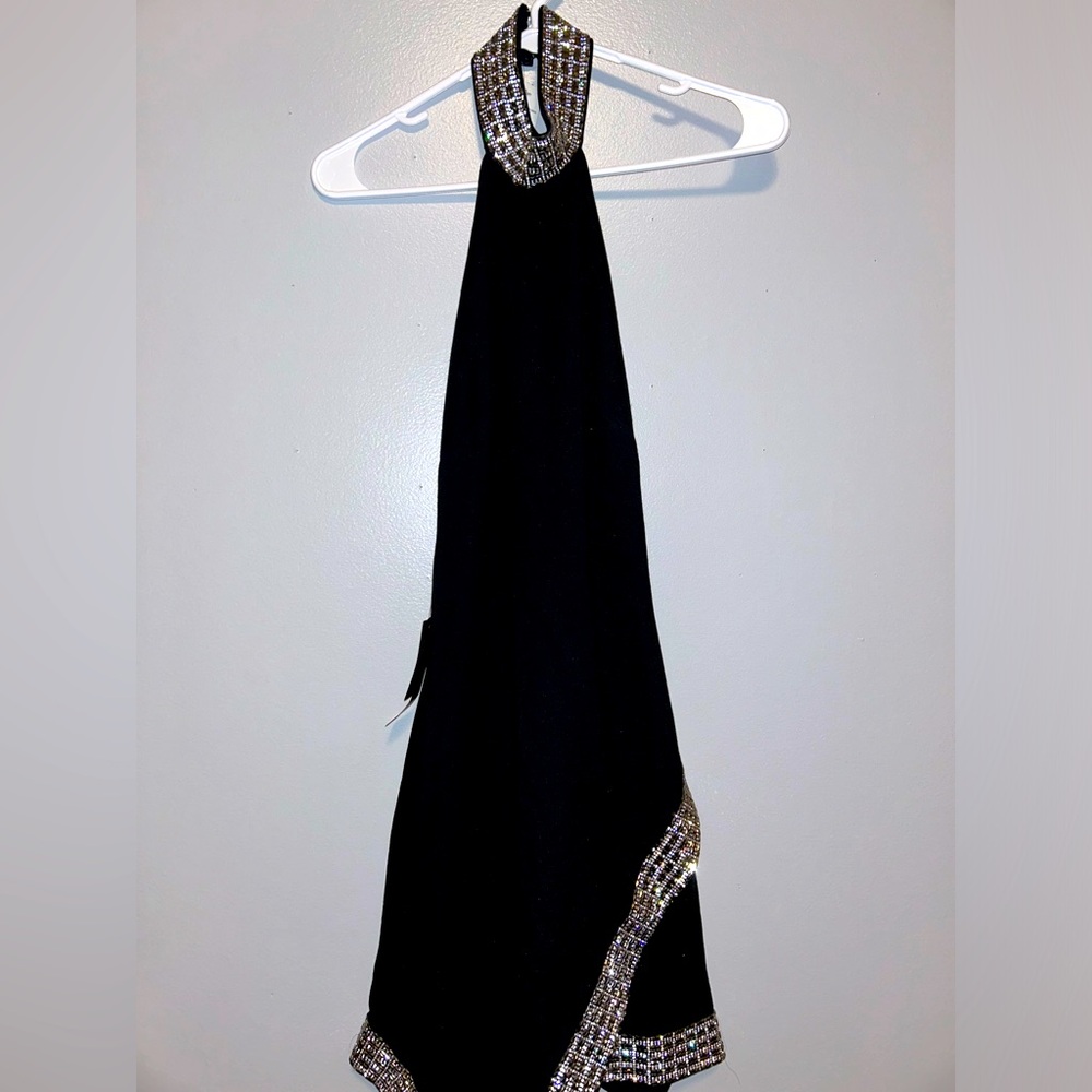 Beautiful brand new, never worn Bebe dress! Size extra small.